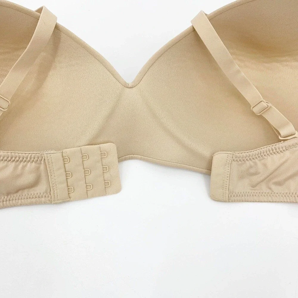 Maidenform Self Expression Wireless Bra Size 40C Convertible Straps Molded Cup
